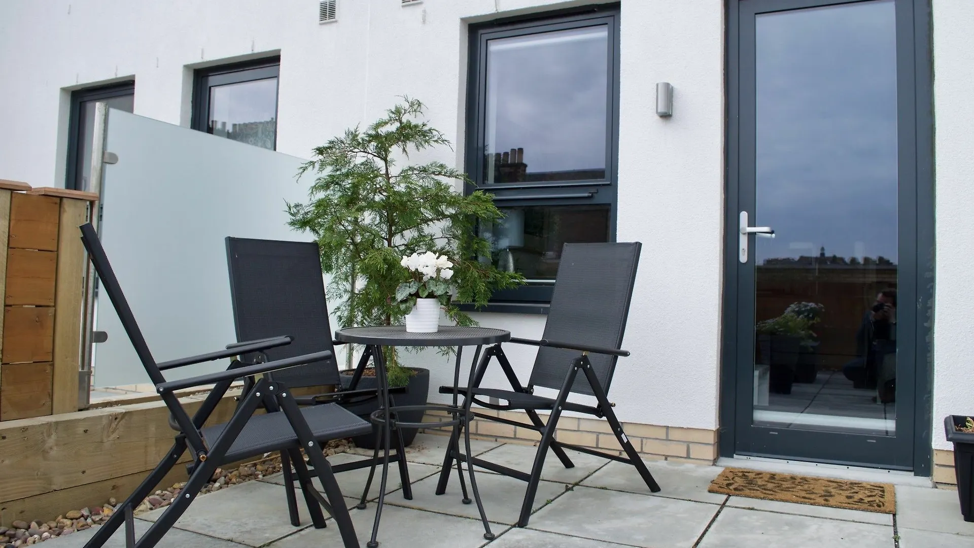 Central 2 Bedroom Apartment With Free Parking Edinburgh 0*,